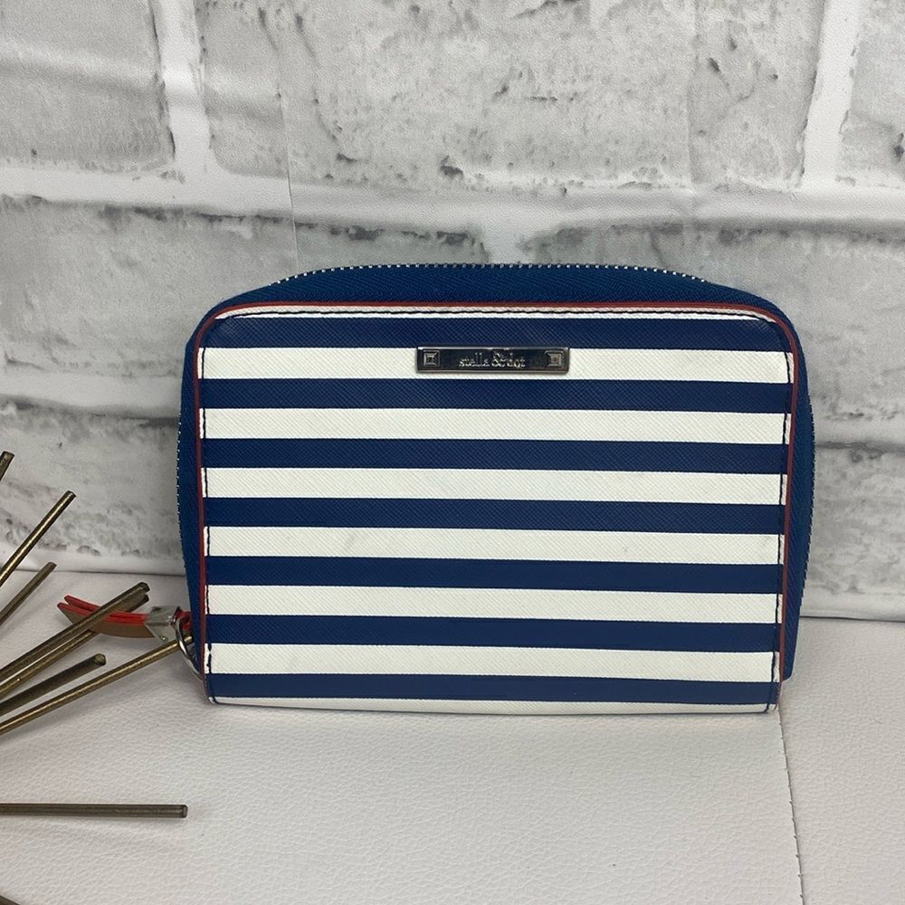 Stella & Dot Navy White Stripe Zippered Wristlet Wallet